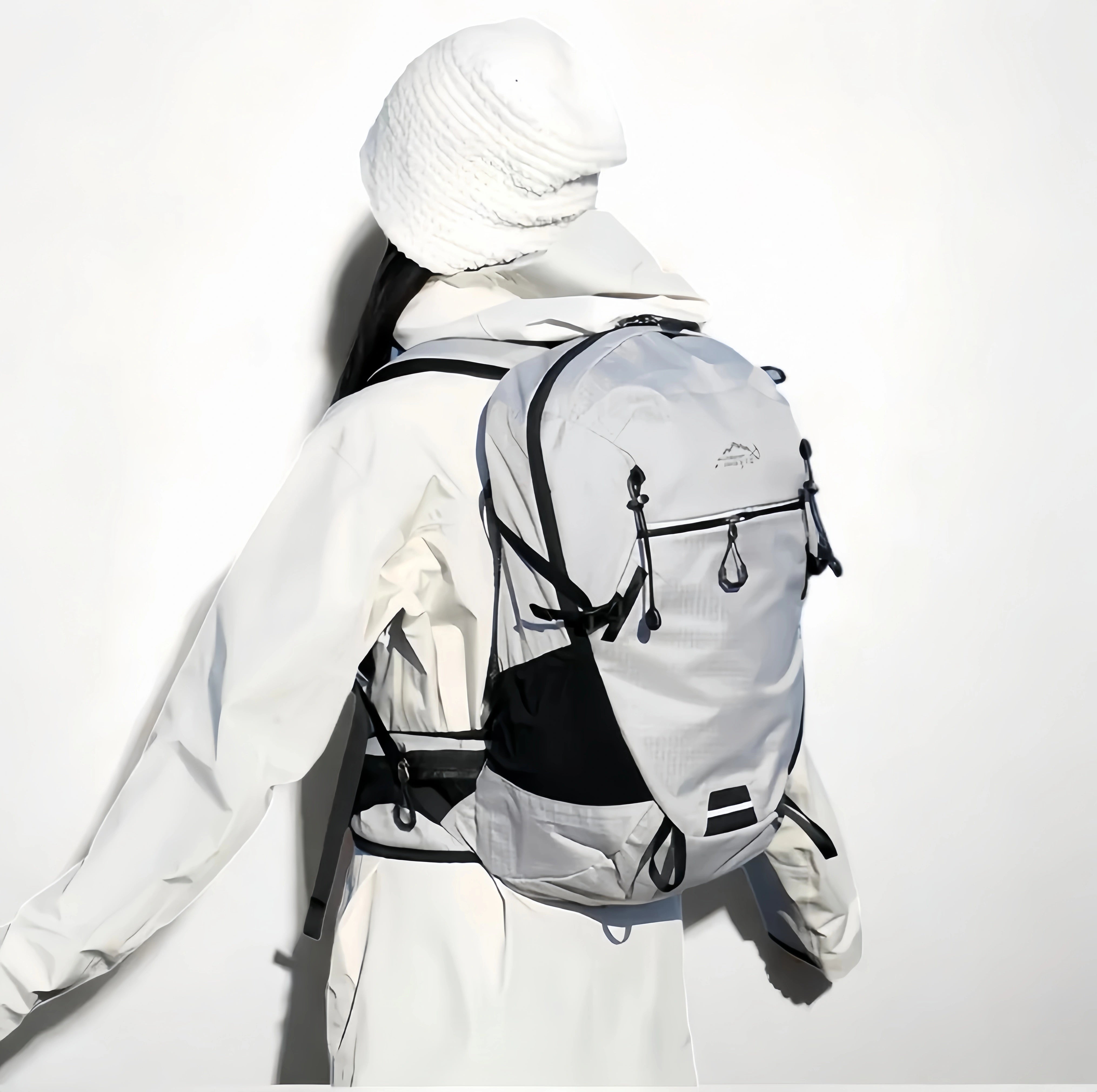 INOXTO 25L Hydration Hiking Backpack with 3L Water Bladder and Rain Cover - OUTDOOR INOXTO