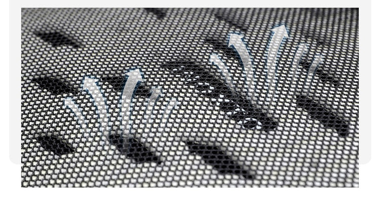 Water droplets on the outer fabric