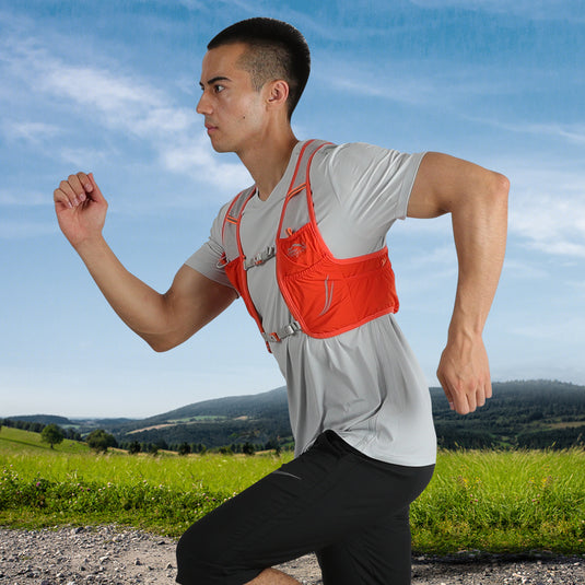 Lightweight running hydration outlet vest